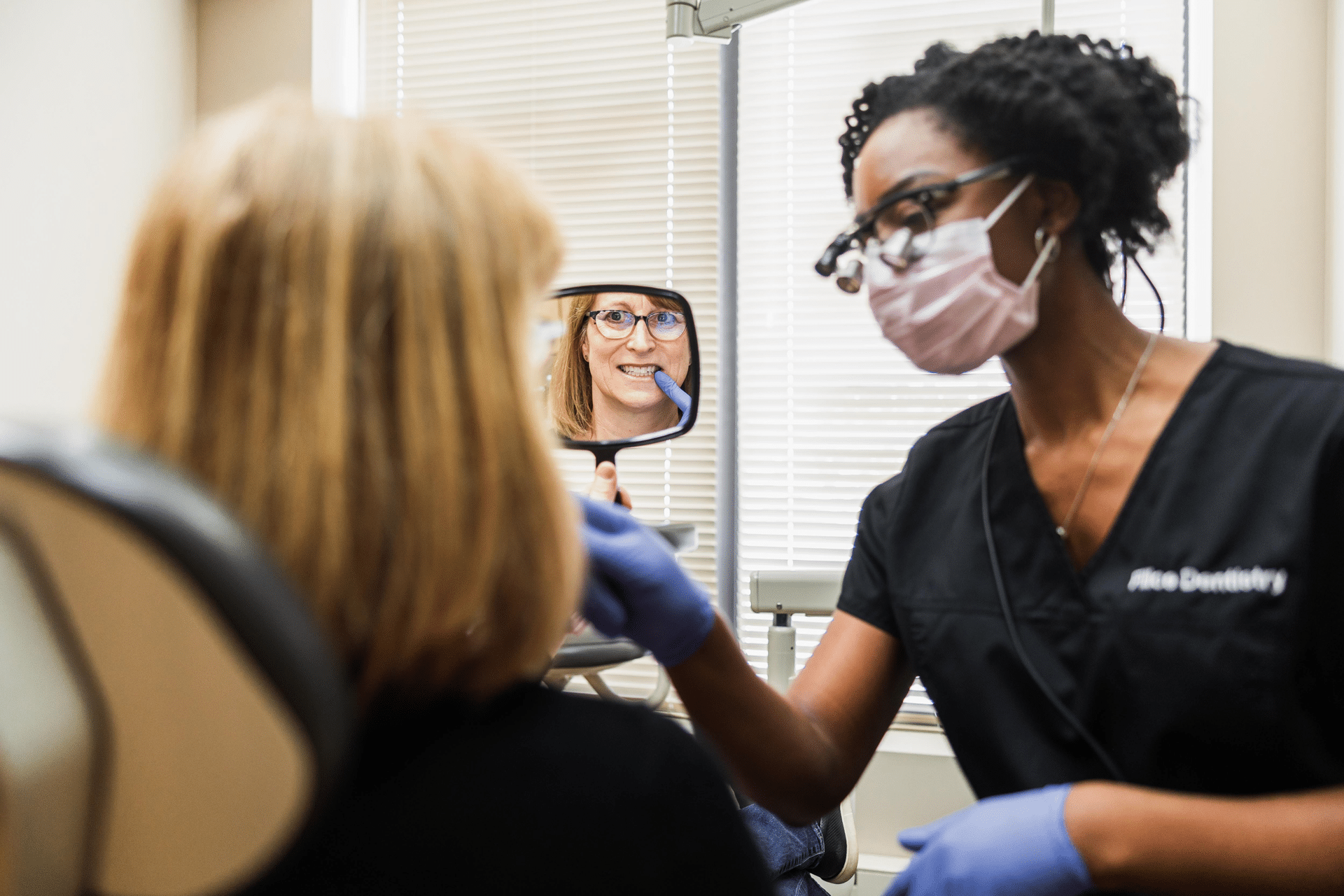Dundas Dentist